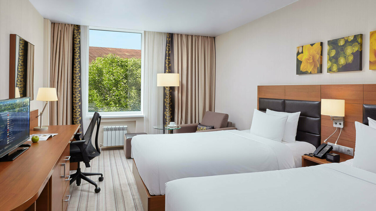 Отель Hilton Garden Inn Kaluga Калуга