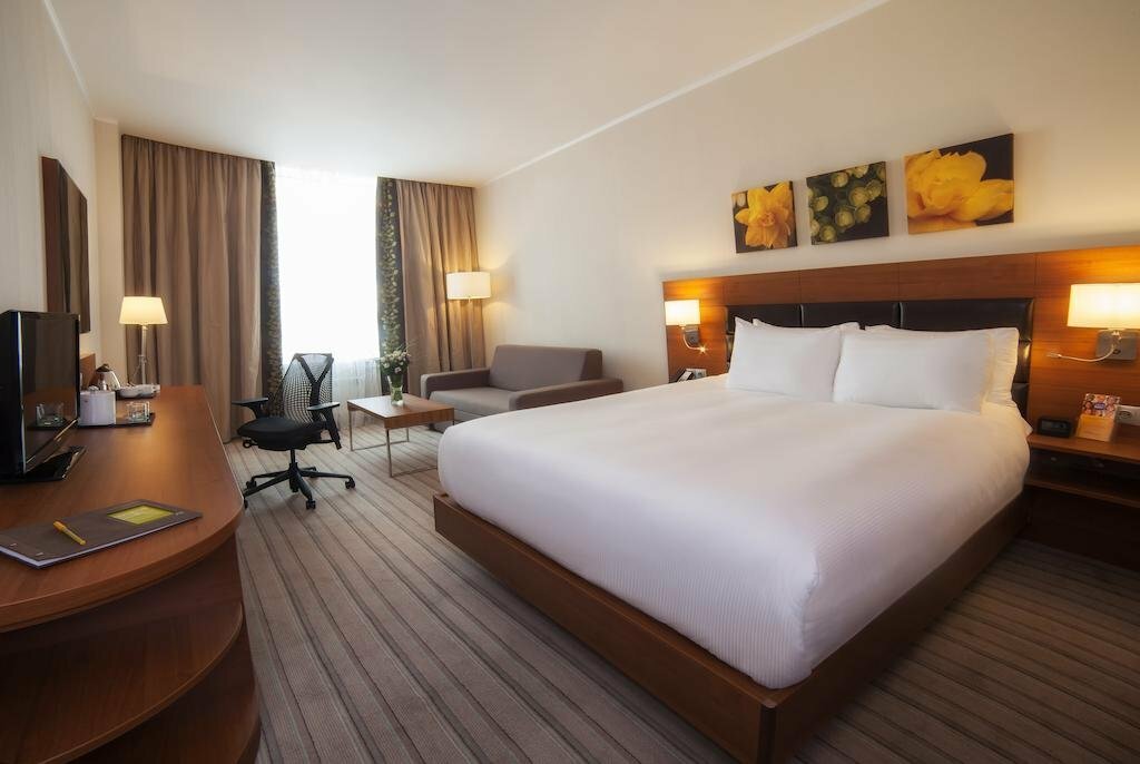 Отель Hilton Garden Inn Kaluga Калуга-79