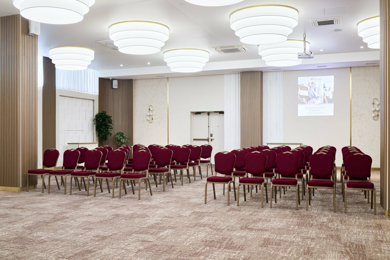 Отель Hilton Garden Inn Kaluga Калуга-97