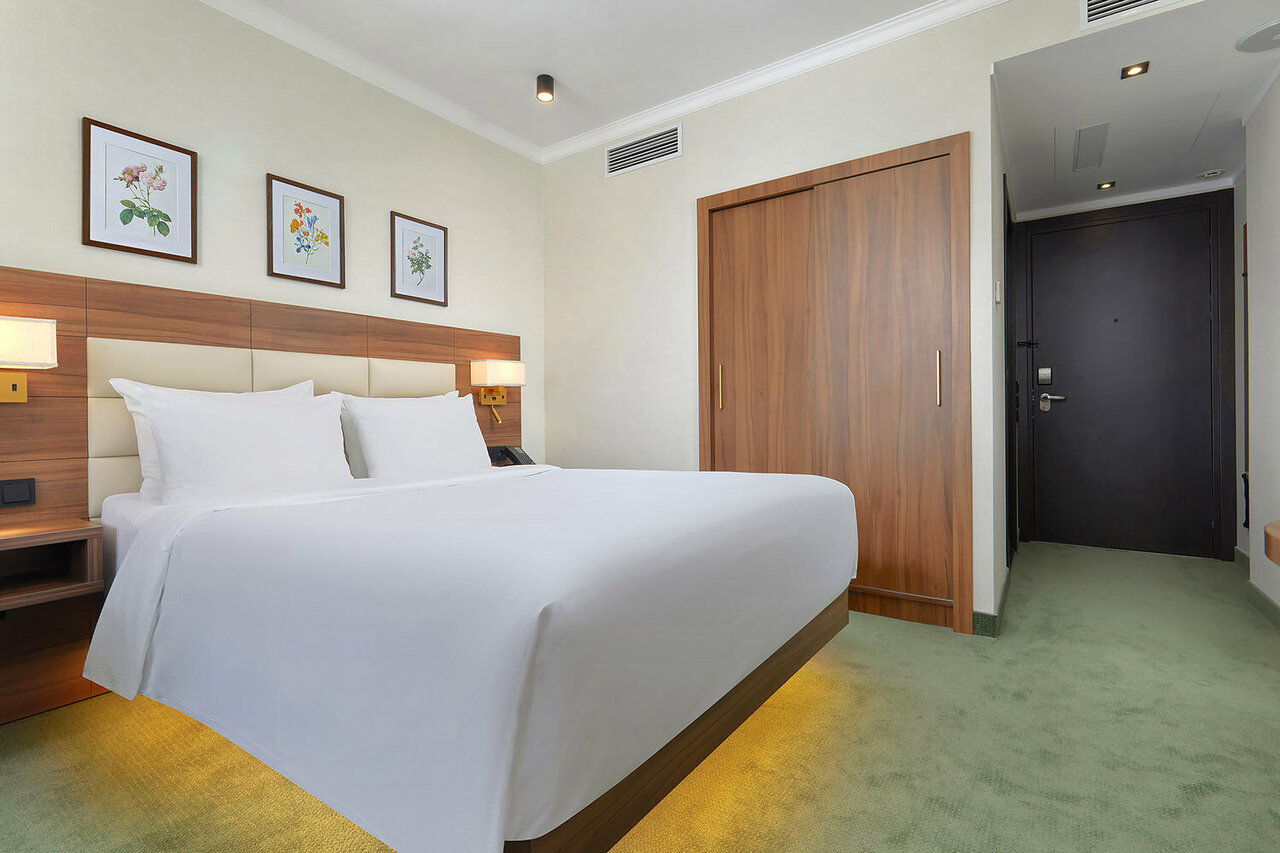 Отель Hilton Garden Inn Kaluga Калуга