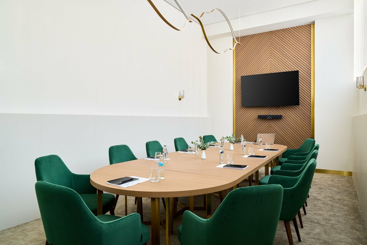 Отель Hilton Garden Inn Kaluga Калуга-70