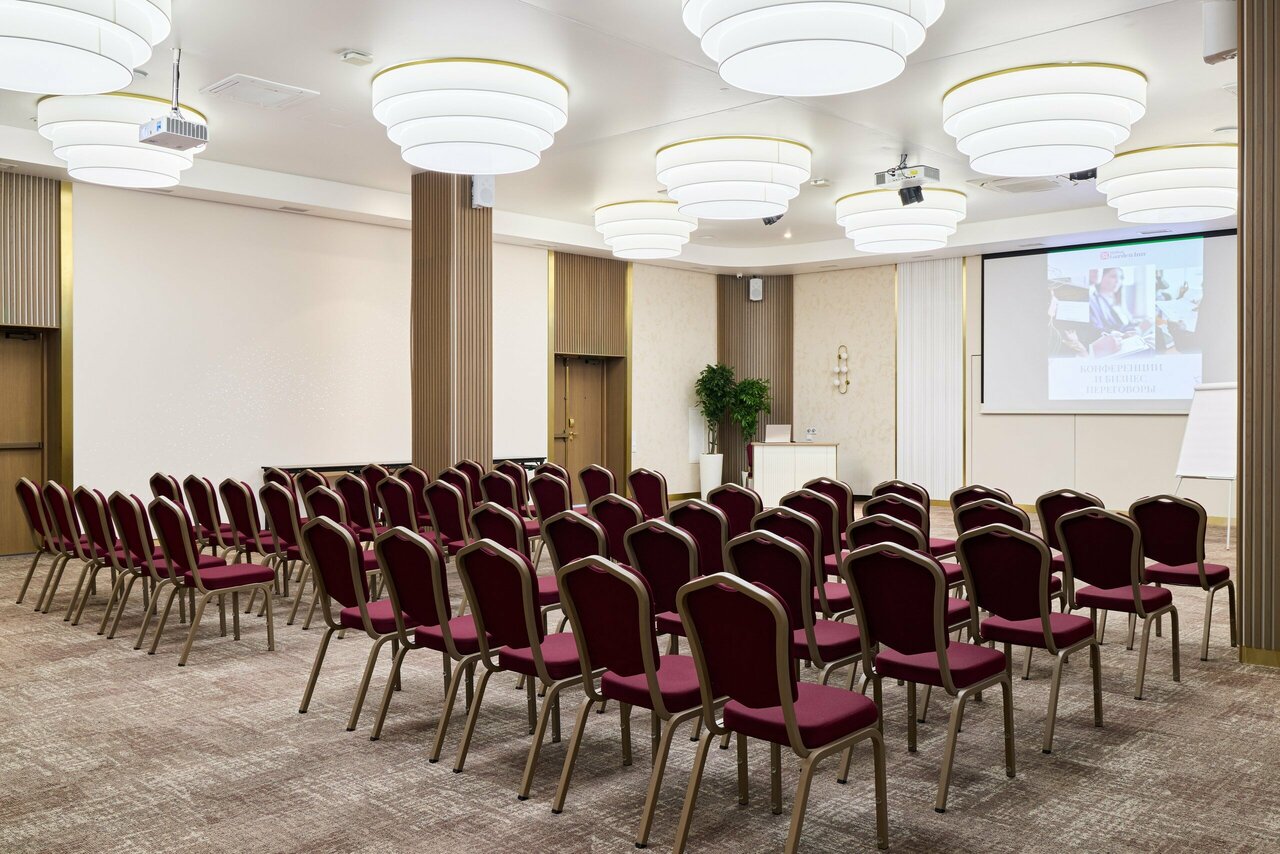 Отель Hilton Garden Inn Kaluga Калуга-154