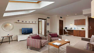 Отель Hilton Garden Inn Kaluga Калуга Люкс-2