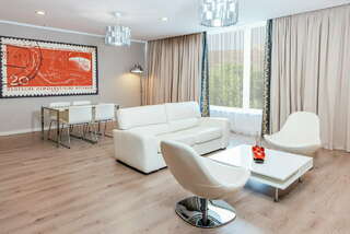 Отель Hilton Garden Inn Kaluga Калуга Апартаменты-3