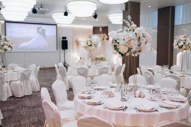 Отель Hilton Garden Inn Kaluga Калуга-12